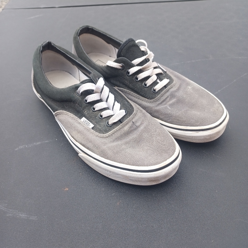 Mens 11.5 Vans Shoes